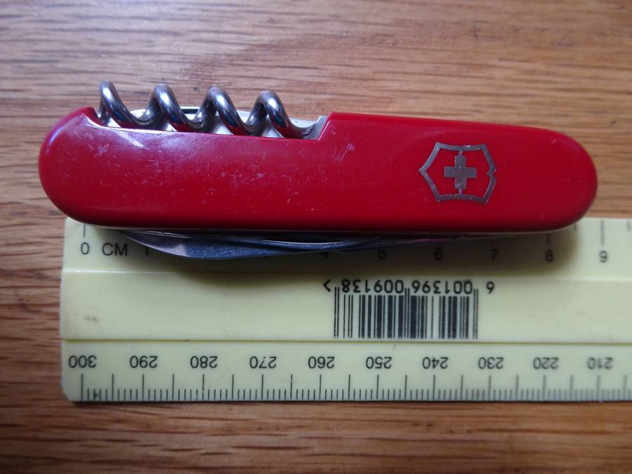Victorinox Multi Tool Pocket Knife - Switzerland Stainless Rostfrei - In Good Condition