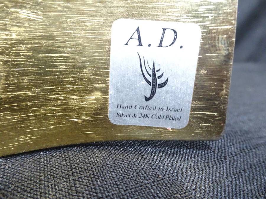 Stunning Silver And Gold Plated 9 Branch Israel Menorah Hanukah Table Candle Centerpiece