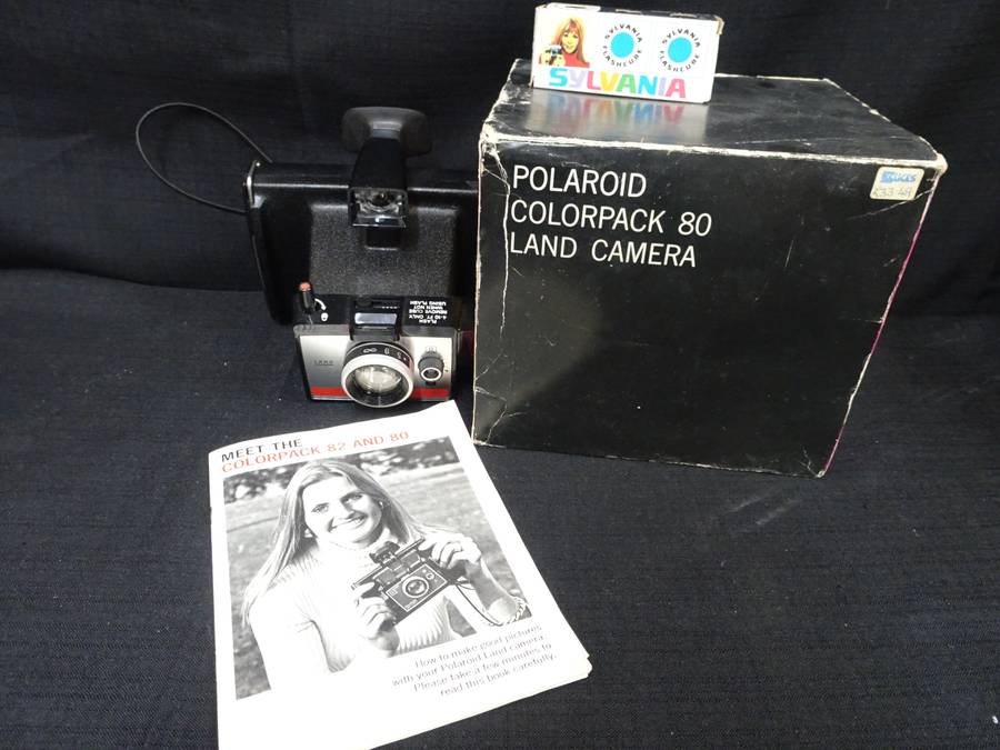 Stunning Vintage Polaroid Colorpack 80 Land Camera - Not Tested, But In Good Condition