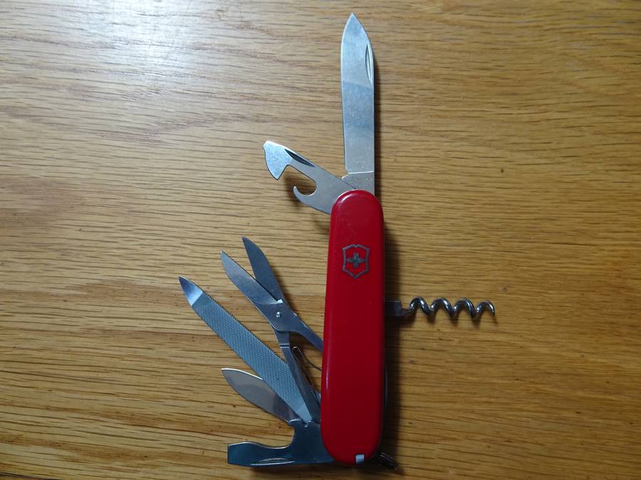 Victorinox Switzerland Stainless Rostfrei Officier Suisse Swiss Army Knife - Good Condition