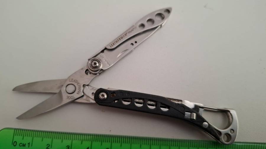 Stunning Leatherman Skeletool "Style CS in Good Condition