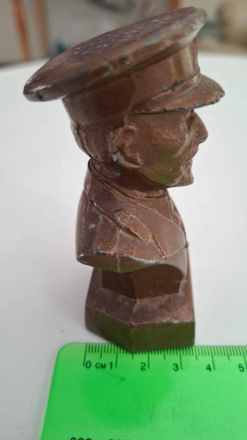 Rare Vintage General Smuts Cast Metal Bust in Great Condition