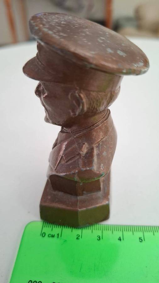 Rare Vintage General Smuts Cast Metal Bust in Great Condition