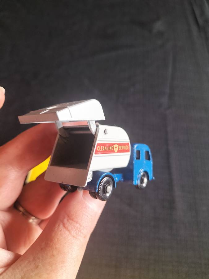 Very Rare Vintage Lesney Match Box Series NO15 - Refuse Truck - Made in England