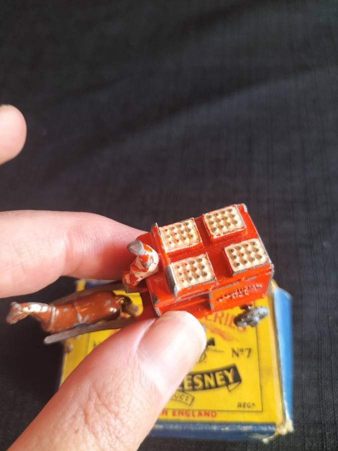 Very Rare Vintage Moko Lesney Match Box Series NO7 - Horse Drawn Milk Float  - Made in England