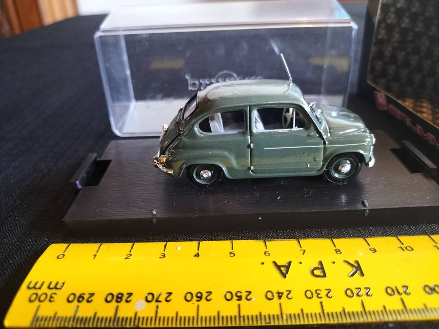 Brumm R308 Fiat 600D Polizia Stradale 1960 - Scale 1:43