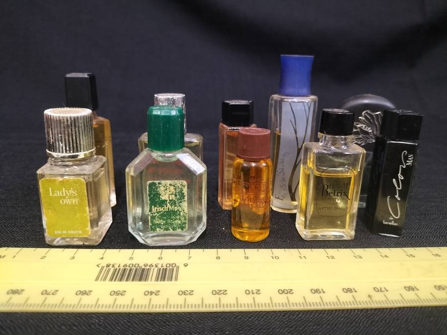 10 Vintage Miniature Perfumes
