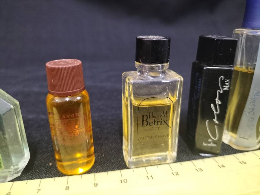 10 Vintage Miniature Perfumes