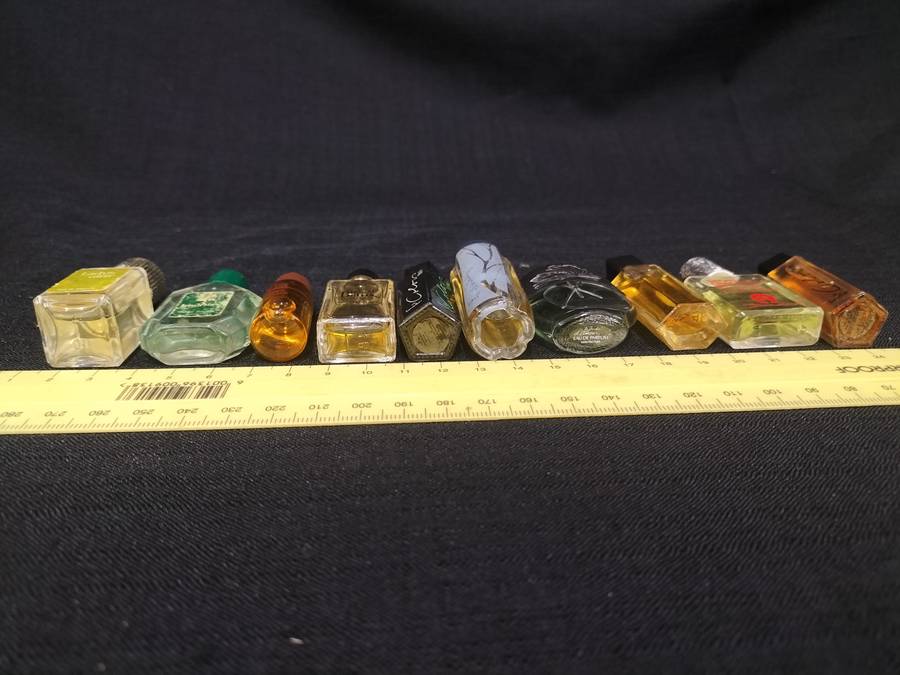 10 Vintage Miniature Perfumes