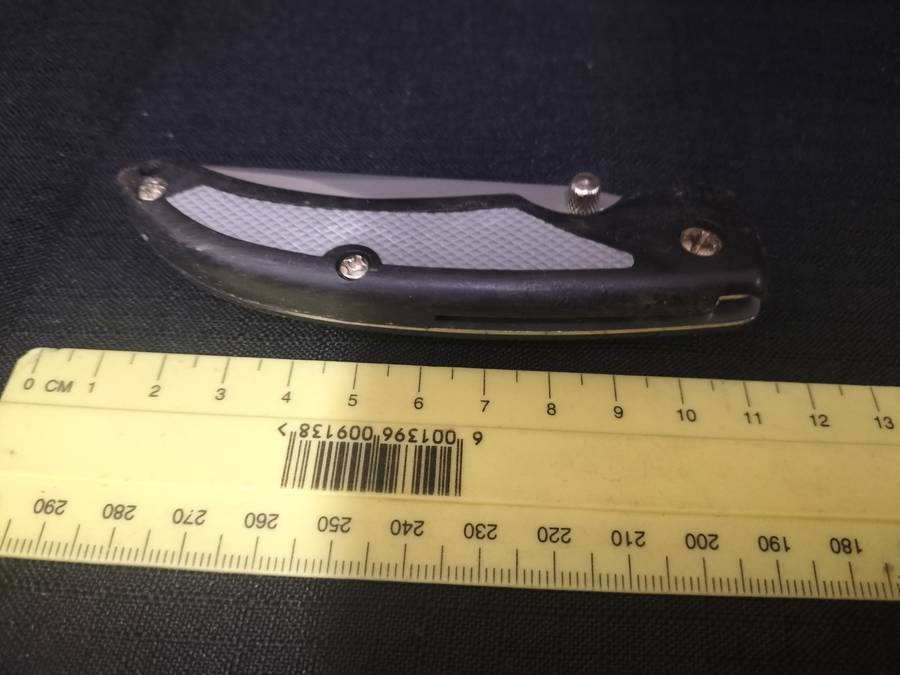 Stainless Steel Blade Liner Black Folding Knife - Good Condition