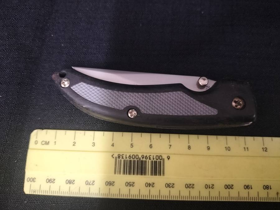Stainless Steel Blade Liner Black Folding Knife - Good Condition