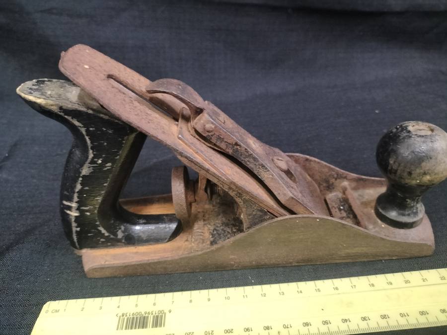 Unknown Vintage Hand Bench Plane - Made in USA - View Description