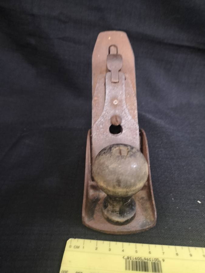 Unknown Vintage Hand Bench Plane - Made in USA - View Description