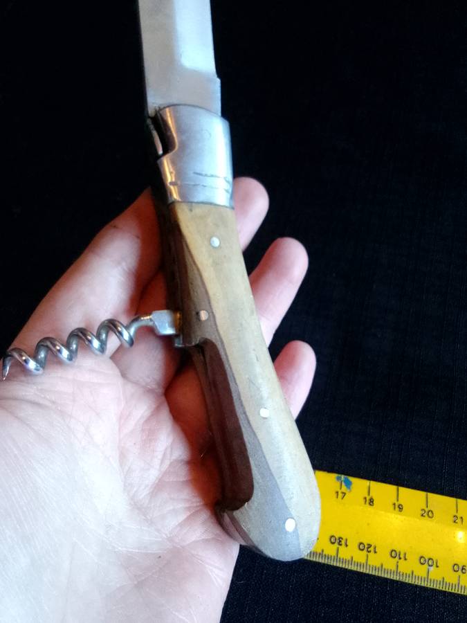 Stunning Laguiole Pocket Knife with Wooden Handle in Excellent Condition L:215m