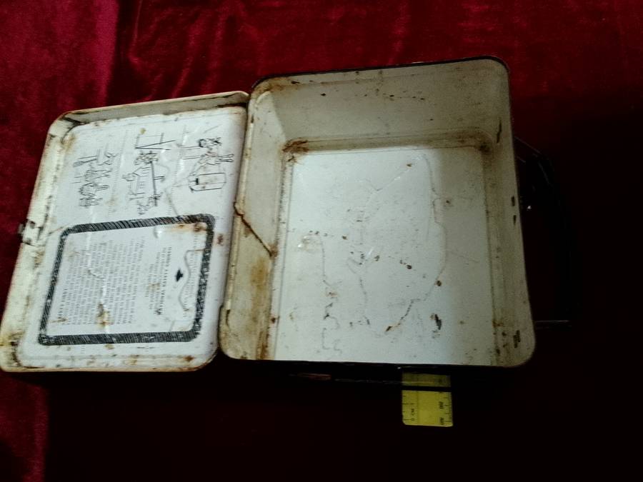 1966 James Bond 007 Metal Lunchbox