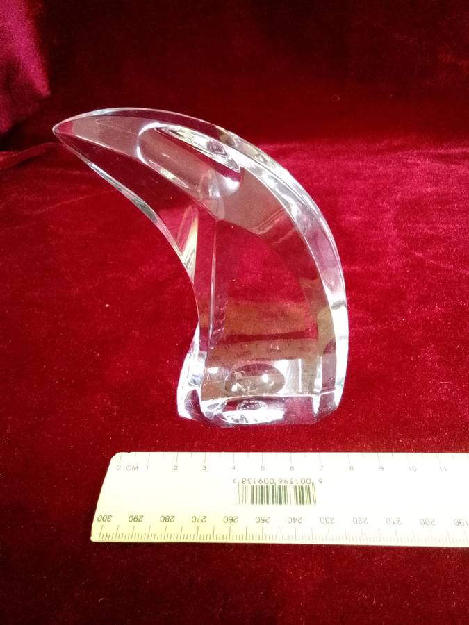 Beautiful Cristal Saint Louis France Eagle Head Art Statue - Good Condition