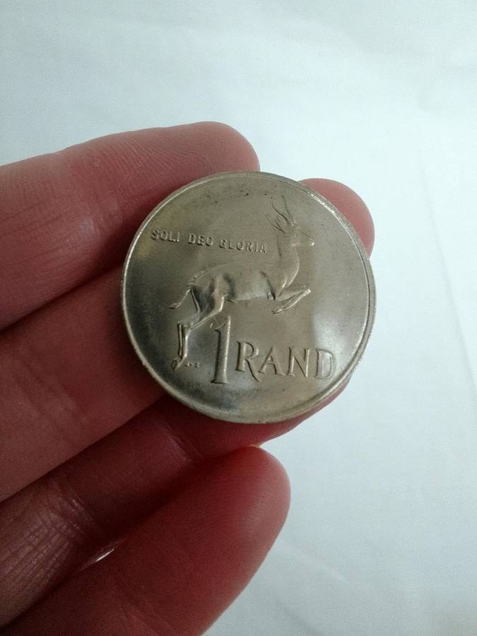 Republic Suid Afrika / South Africa 1990 One Rand Coin - Good Condition