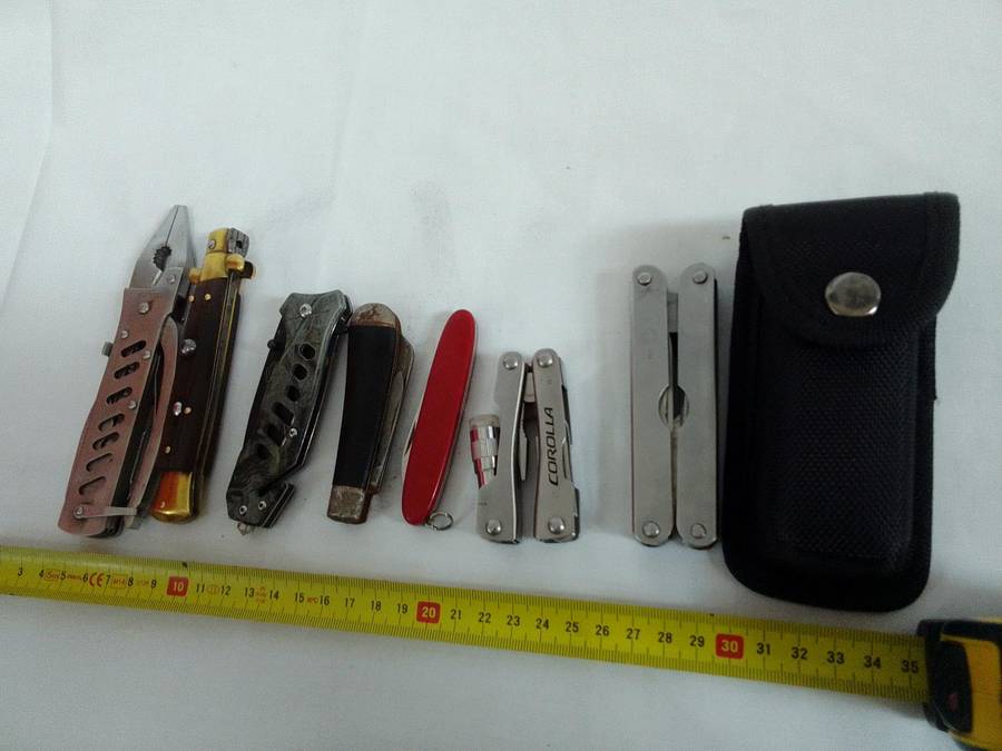 Stunning Collection Of Seven Pocket And Multi Function Folding Knifes - See Description