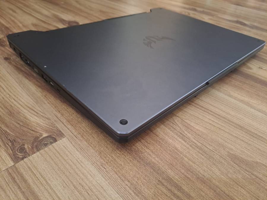 Powerful Asus Gaming Laptop Ryzen 9 4900H RTX 2060 6GB 512GB SSD 15.6" IPS 144Hz