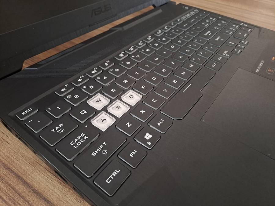 Powerful Asus Gaming Laptop Ryzen 9 4900H RTX 2060 6GB 512GB SSD 15.6" IPS 144Hz