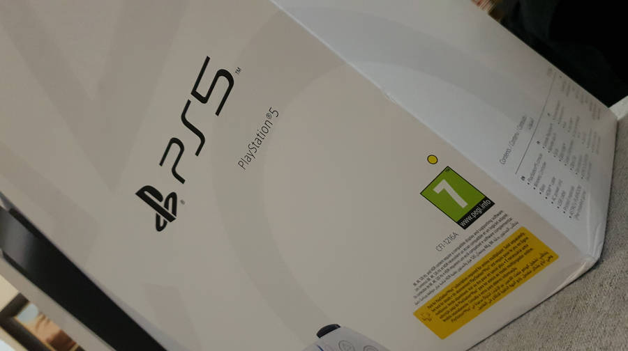 Sony Playstation 5 PS5 Disc Console with Street Fighter 6