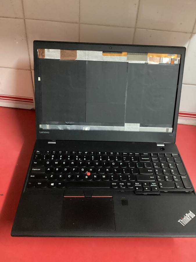 Lenovo laptop t570 i5 7th Gen for rebuild/spare