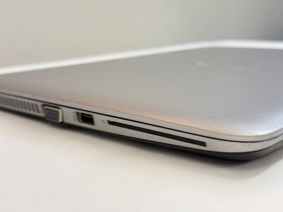 HP ELITEBOOK 820 G4 LAPTOP CORE i5 7300U 2.6GHZ 8GB RAM 500GB HDD WIN 11 PRO - SCREEN CASE DAMAGE