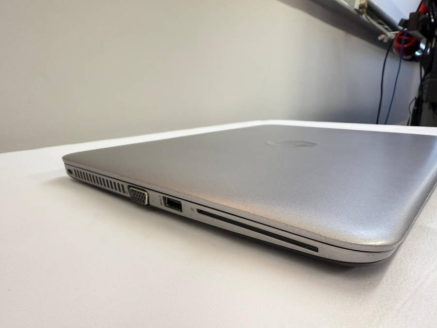 HP ELITEBOOK 820 G4 LAPTOP CORE i5 7300U 2.6GHZ 8GB RAM 500GB HDD WIN 11 PRO - SCREEN CASE DAMAGE