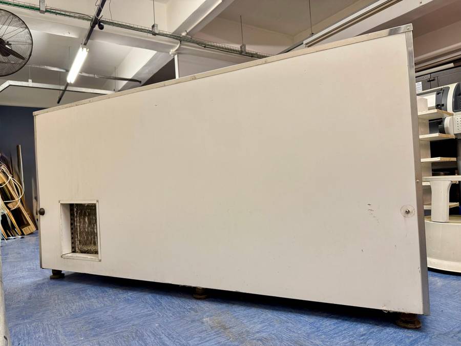 2.5 DOOR STAINLESS STEEL UNDER BAR FRIDGE