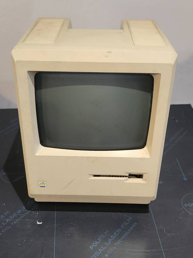 Apple Macintosh 512K - M0001