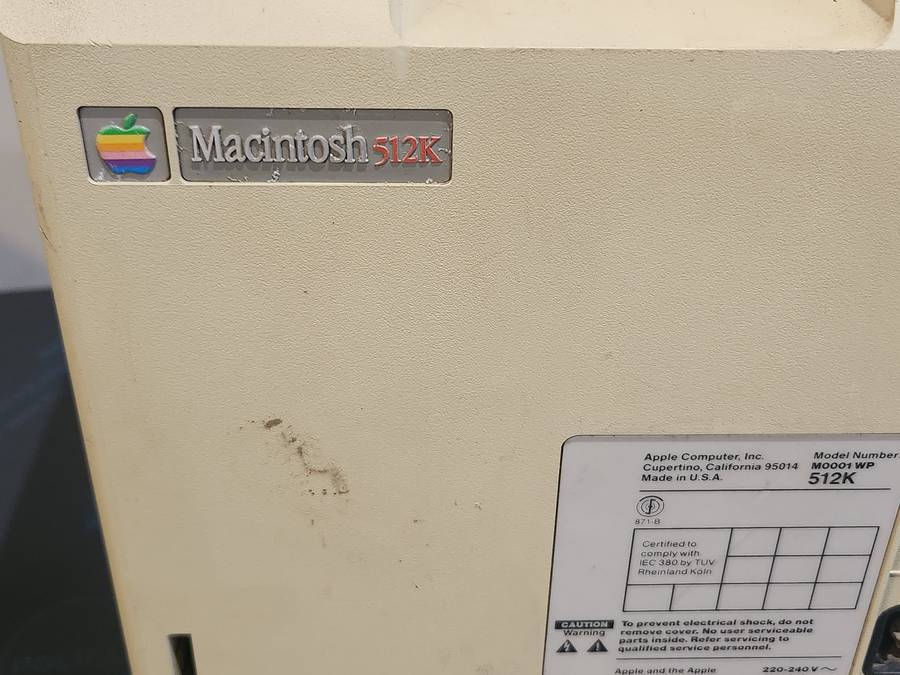 Apple Macintosh 512K - M0001