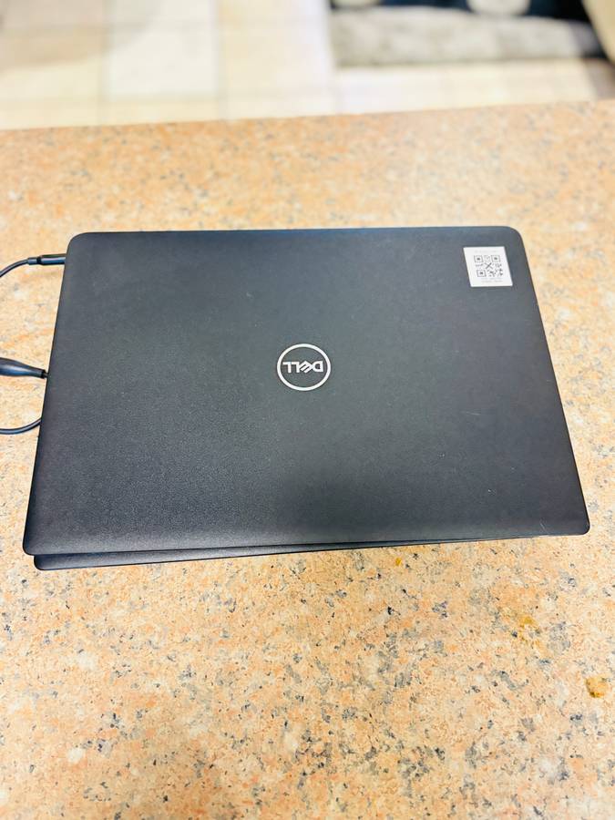Dell Latitude 3400 14-inch QuadCore i5 8th Gen 8GB RAM 256GB SSD Windows 11 Pro Office 2021
