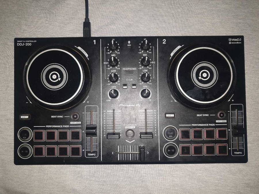 Pioneer ddj 200