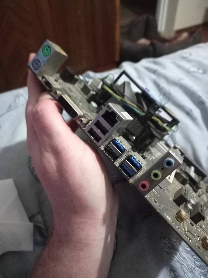 Core i5 6600k cpu and MSI B150m bazooka board