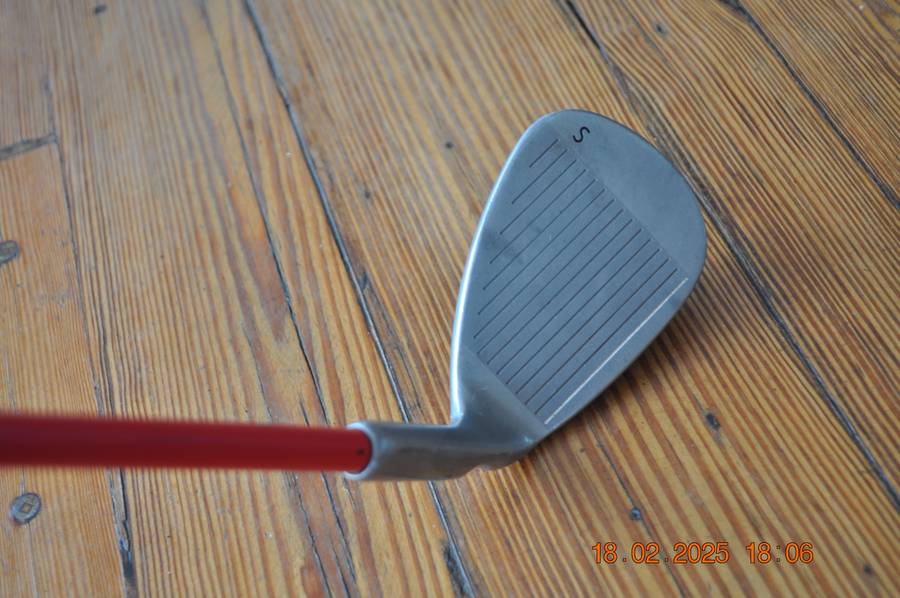 Ping Moxie Black Dot Junior Sand Wedge Golf Club Left Hand