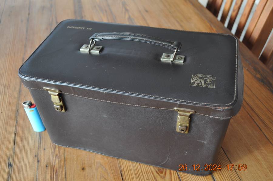 Vintage Roche Vinyl Carry Case