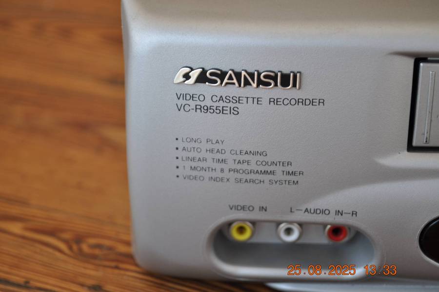 Sansui VHS Nicam Stereo Video Cassette Player