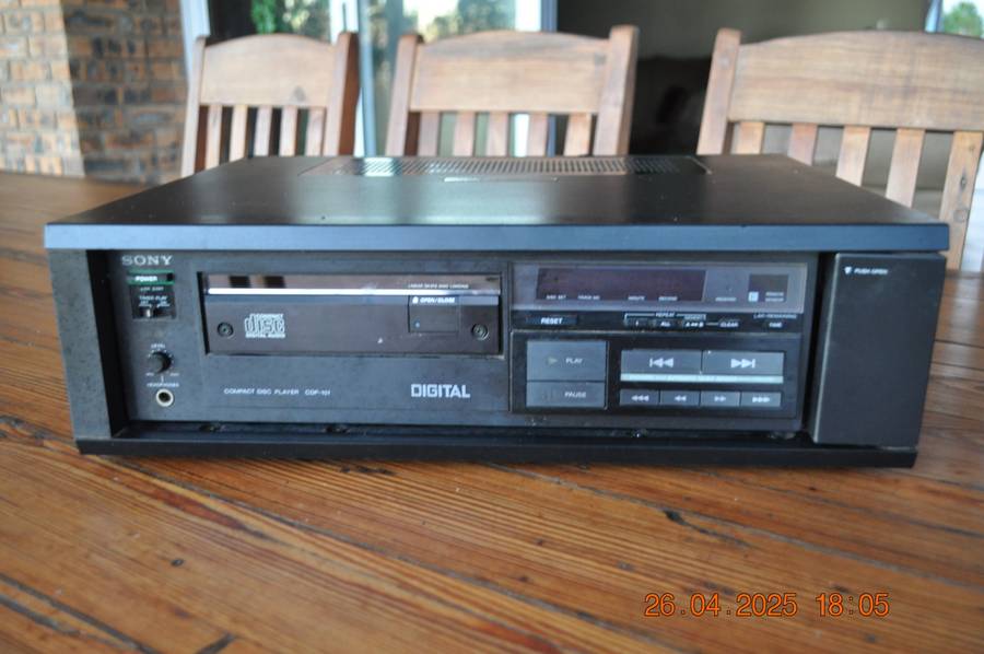 Vintage First Sony CD Player 1980s CDP-101 As Is