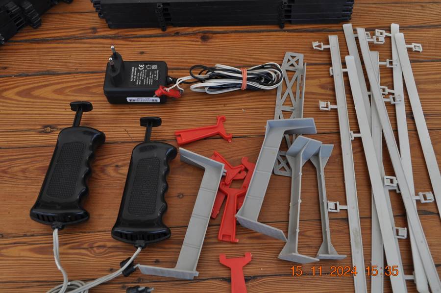 Vintage Polistil Slot Car Set
