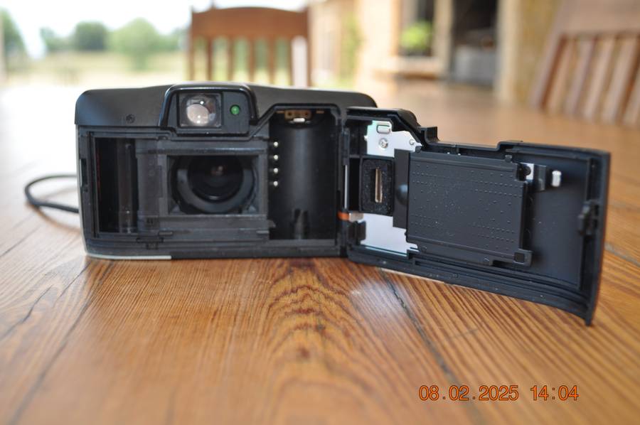 Vintage Canon Prima Zoom Shot 35mm Film Camera