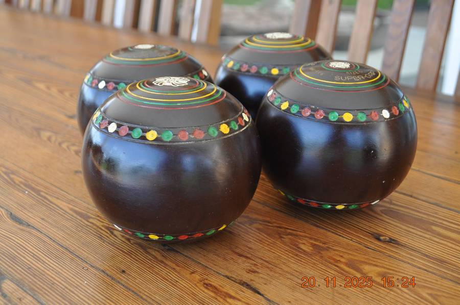 Henselite Super Grip Size 6 Lawn Bowls