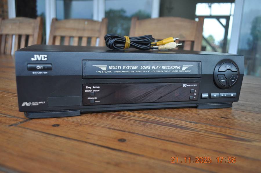JVC VHS Video Cassette Player (tested working)
