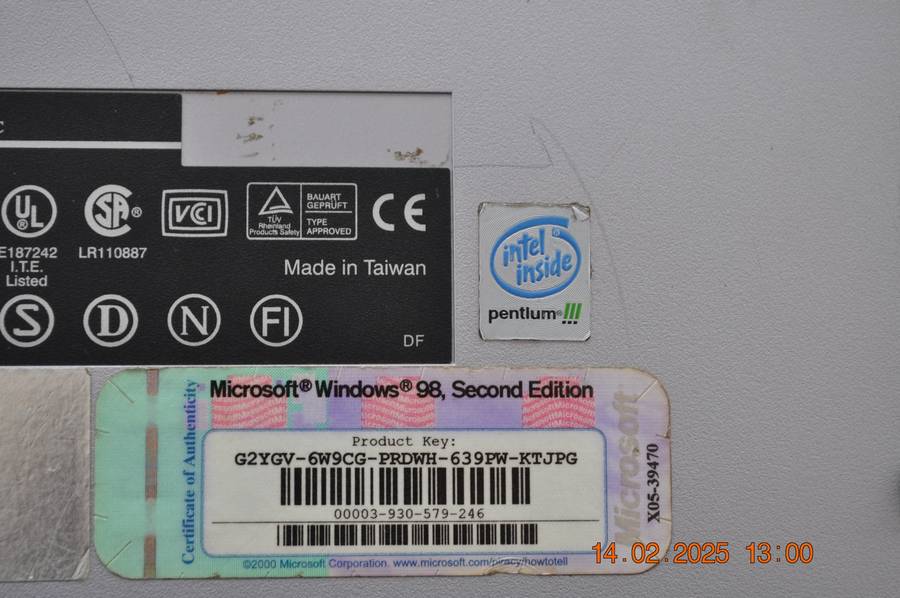 Old School IBM 5 Gig Computer Hard Drive And RAM