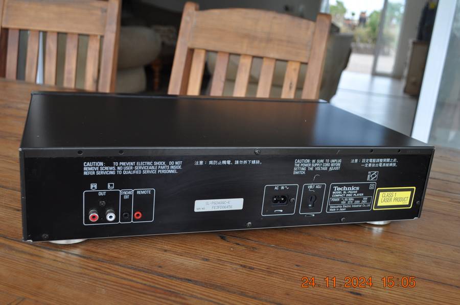 Technics SL-PG340 CD Player