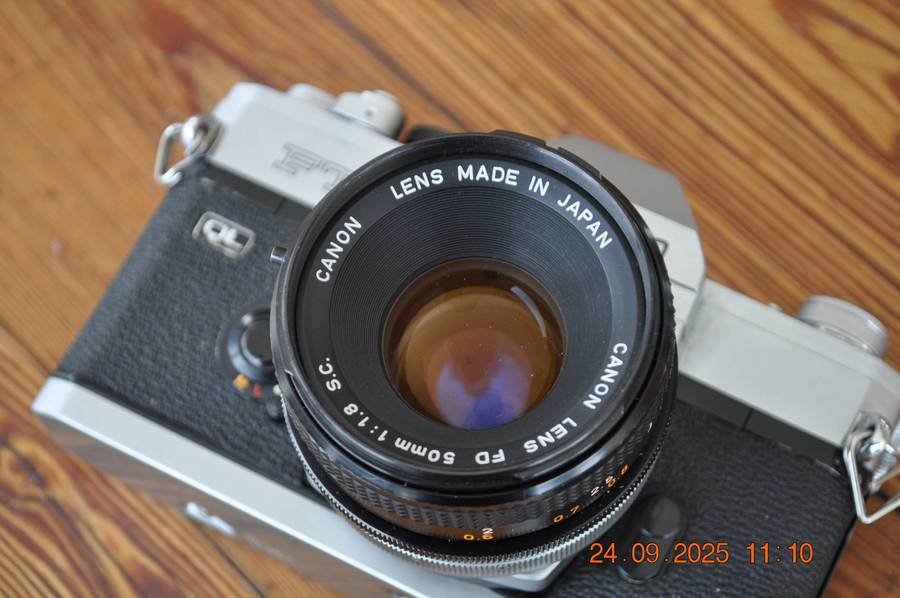 Canon FTb QL 35mm SLR Film Camera With Canon 50mm Lens