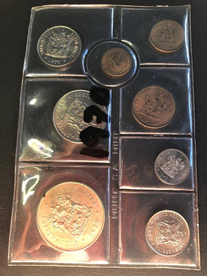 1970 SA mint pack one rand silver