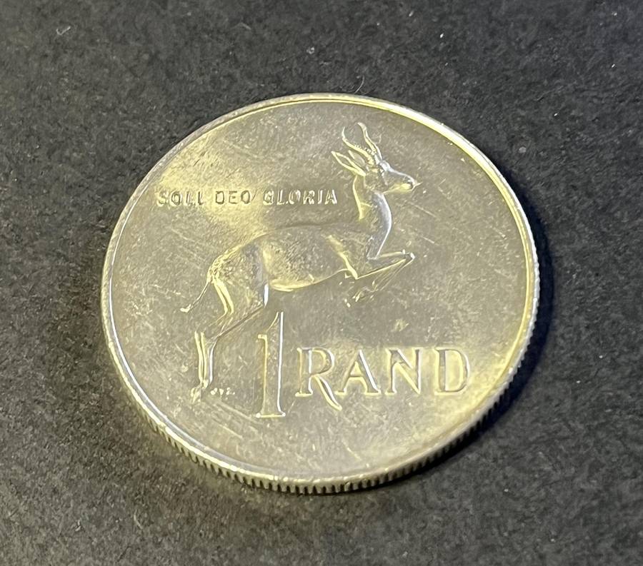 1966 Silver One Rand English legend