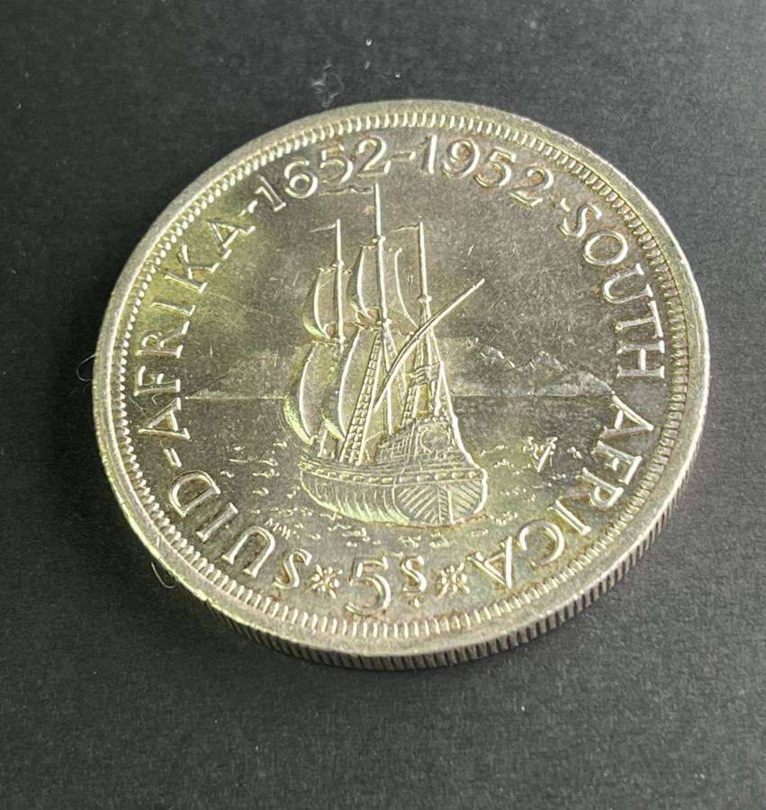 300th anniversary founding of Cape Town. Five shilling .500 silver