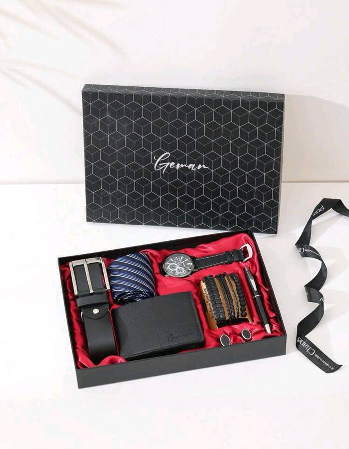Wow amazing luxurious Men's 10 piece gift set with leather beld and wallet