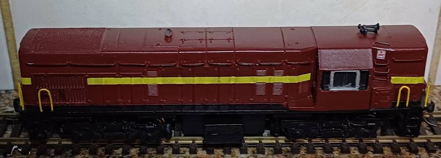SAR Class 31-000 Diesel Locomotive #31-018 body mounted on HO Scale Walthers chassis